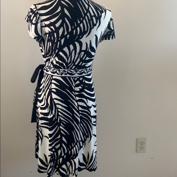 🌿💐Jnn Donna Morgan 🌿💐 - Picture 2 of 6